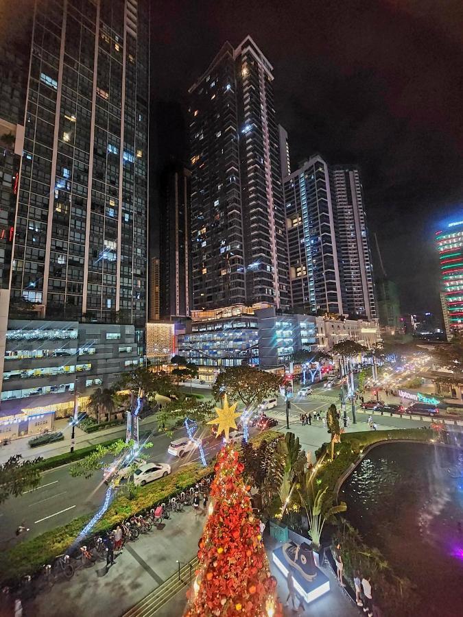 Spacious 7U Homey Unit Steps Away From Uptown Mall And Mitsukoshi Mall Free Parking With Washer มะนิลา ภายนอก รูปภาพ