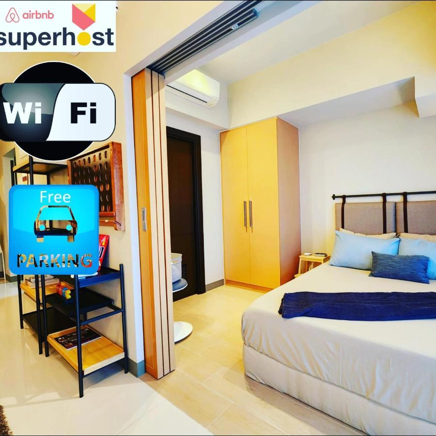 Spacious 7U Homey Unit Steps Away From Uptown Mall And Mitsukoshi Mall Free Parking With Washer มะนิลา ภายนอก รูปภาพ